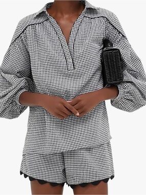 Women 2 piece set size medium new with tags